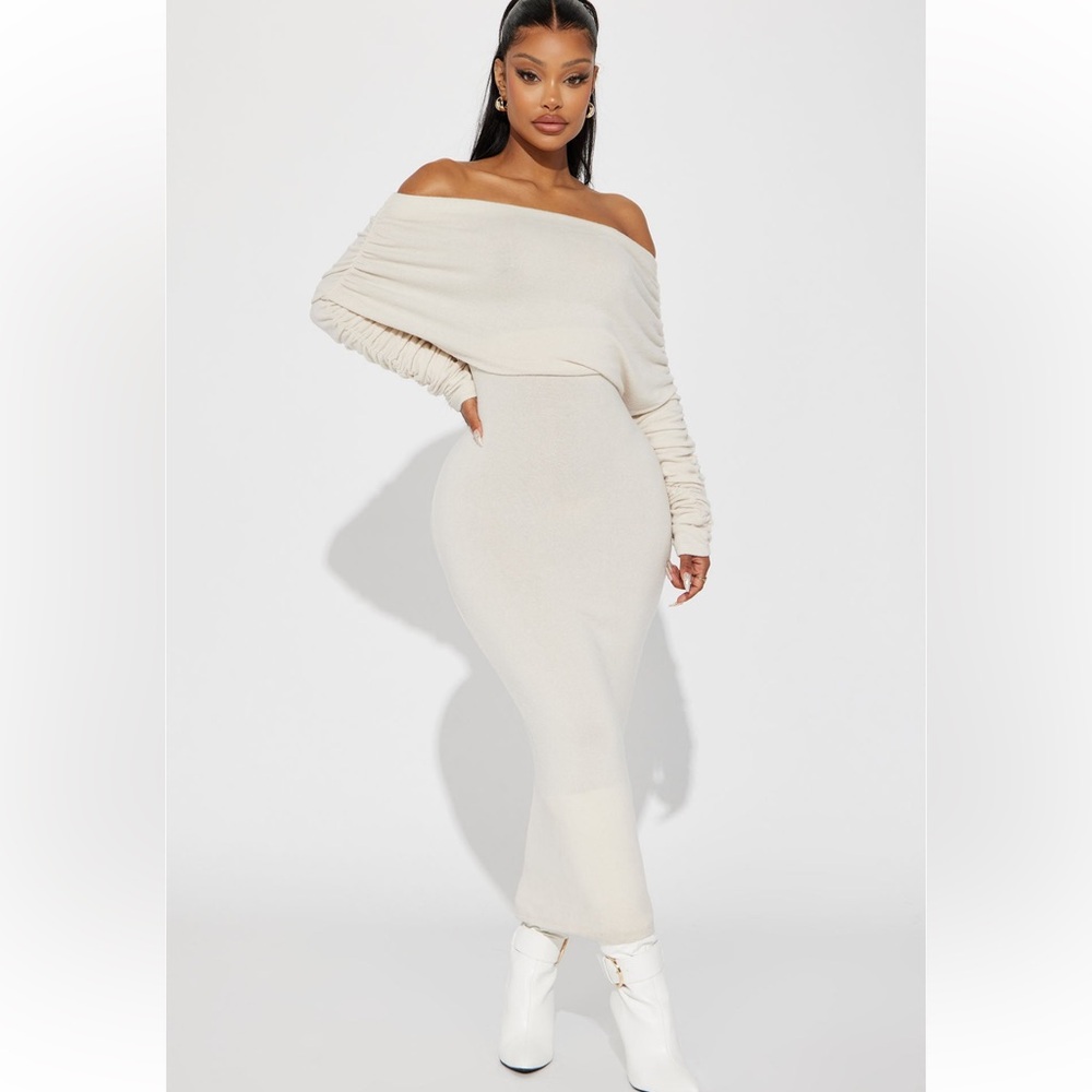Off Shoulder Maxi Dress
